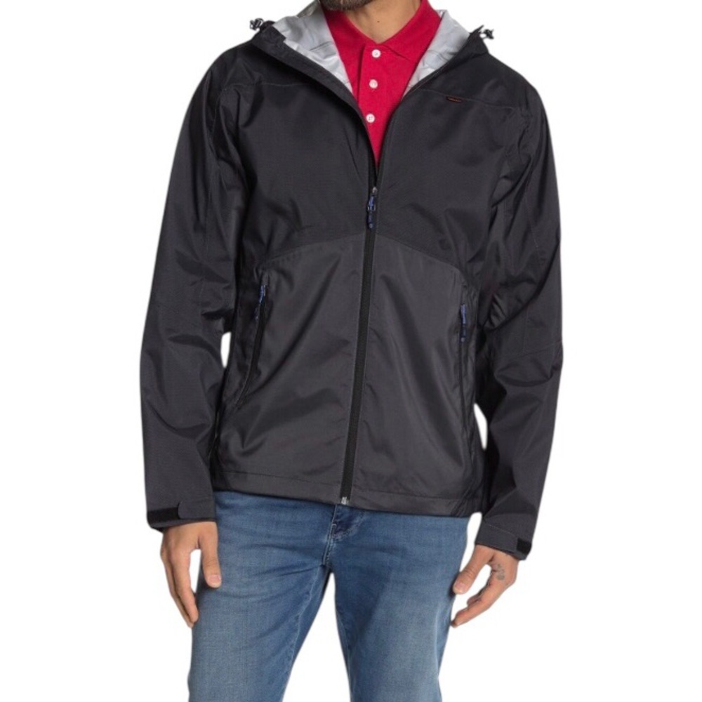 Hawke & Co Sport long sleeve windbreaker with hood and two zip pockets